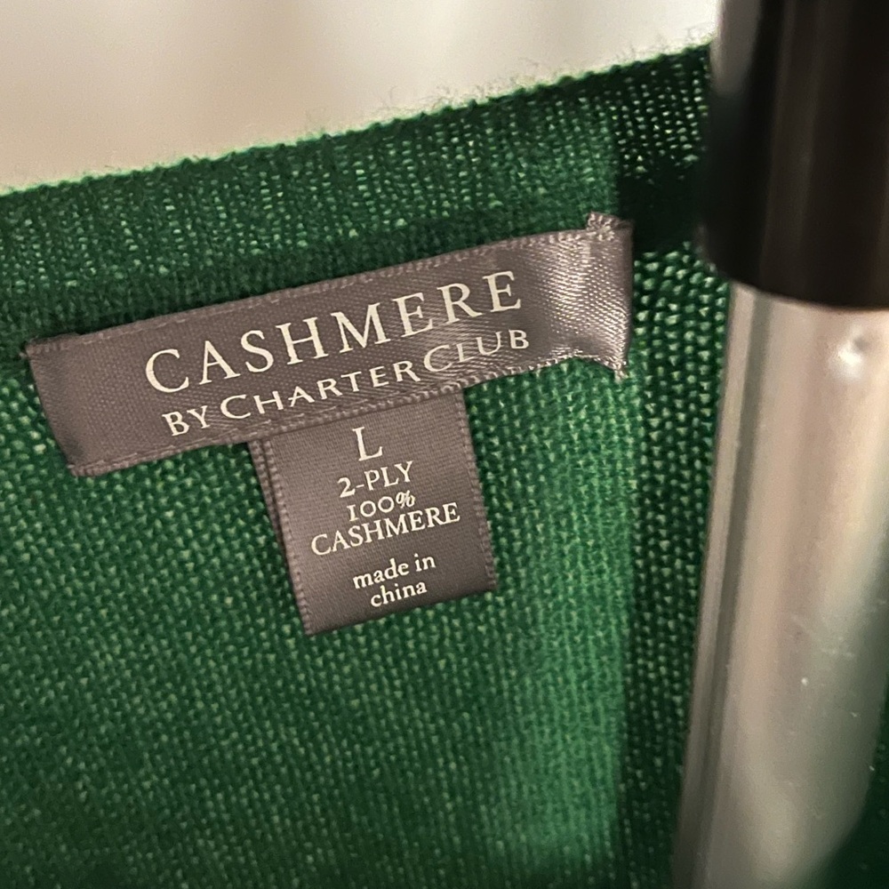 Charter Club Emerald V-Neck Cashmere Sweater - Picture 3 of 3